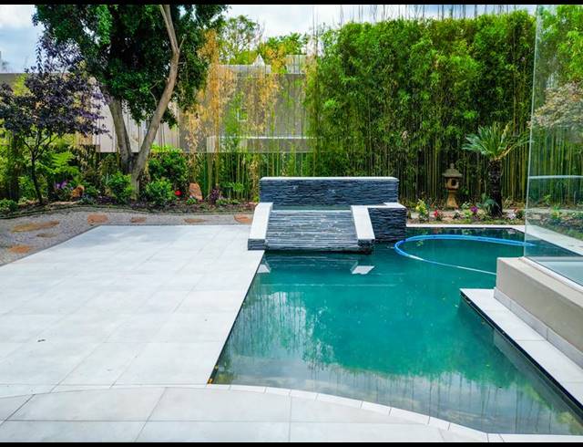 5 BEDROOM PROPERTY TO RENT IN SANDHURST